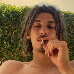 GuyzTeK 𐦂