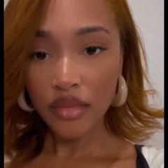 Shayla W