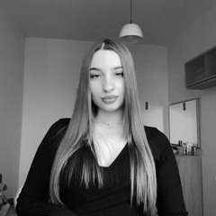 Олечка Пасечник