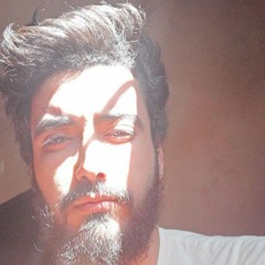 أكرم العلاقي