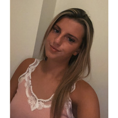 Tia Leigh Anderson