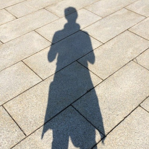 Resident Evil 5 - Wind of Madness (Wesker's theme COVER)