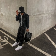 wholelottacønformity