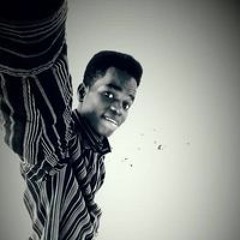 اسامه ماكس الإستثنائي