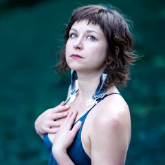 Willow River Ëala Rivaya