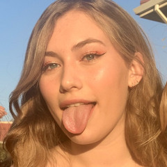 Zoe Nye