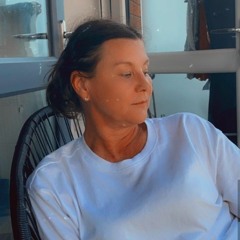 Lisa Crosby