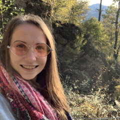 Анна Жукова