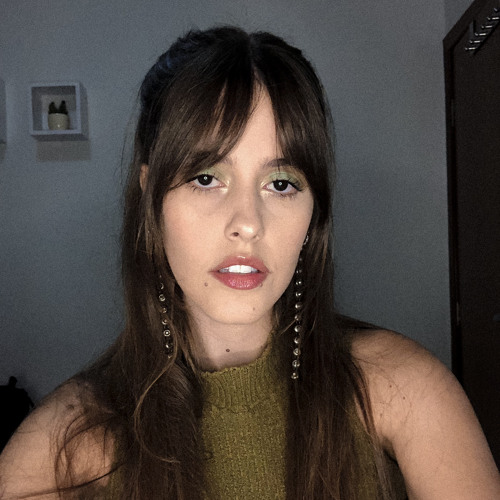 Giovana Madureira’s avatar