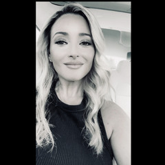 Deena1017