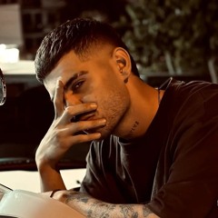 Amir Bom