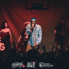 Moe Ager's Music plays!