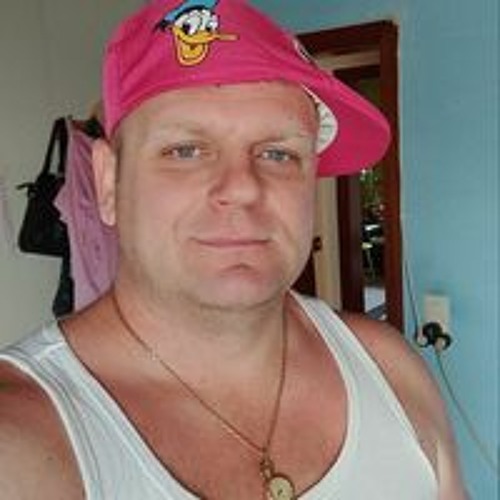 Darek Michalski’s avatar