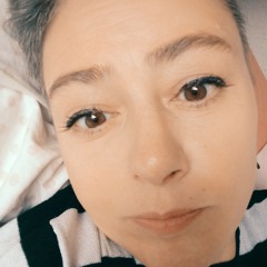 Suzana Jamnik (Sue Jam)