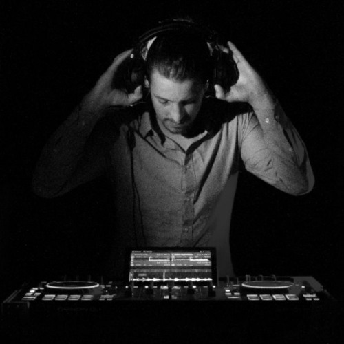 Stream Jan Singer music | Listen to songs, albums, playlists for free ...