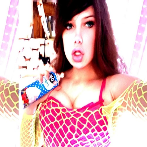 POSE 4 THE FLASH SNIPPET