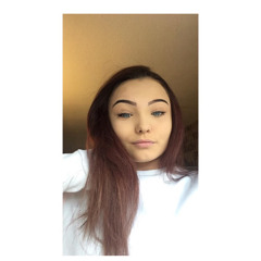 Chanelle McConnell x