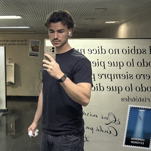 niclasgnm — artist photo