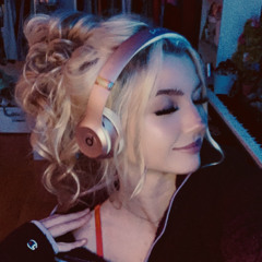 A V E R Y  A U L L <3