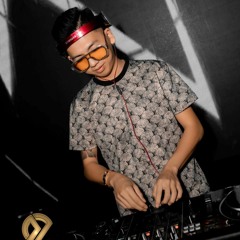 DJ Nguyên Núi Vàng