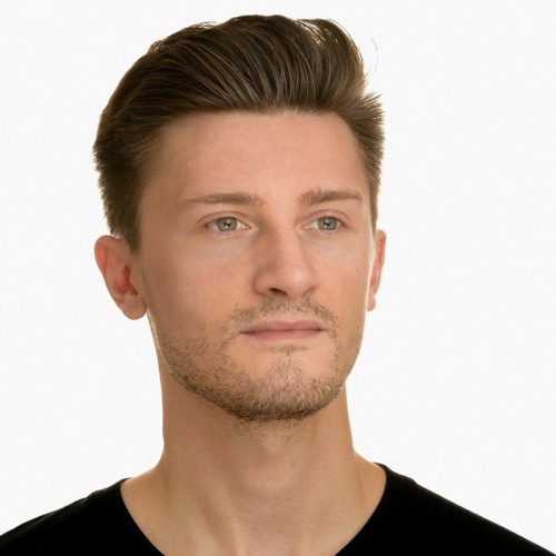 Tom Riga’s avatar