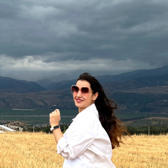Bahar Esmaeili:)