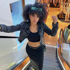 kisses_romy