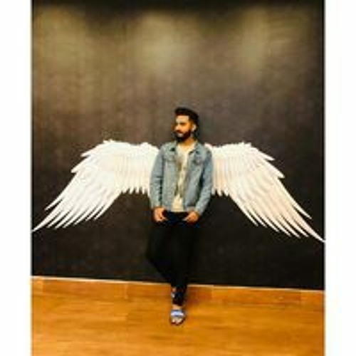 Zeeshan Maqbool’s avatar