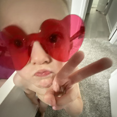 mia 🤫🧏‍♀️