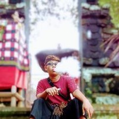 Komang Setiawan