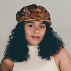 Capitú - Lizyane Almeida