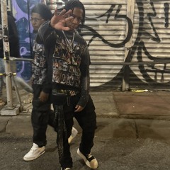 MonaLoua!  (@mxnalxua_)