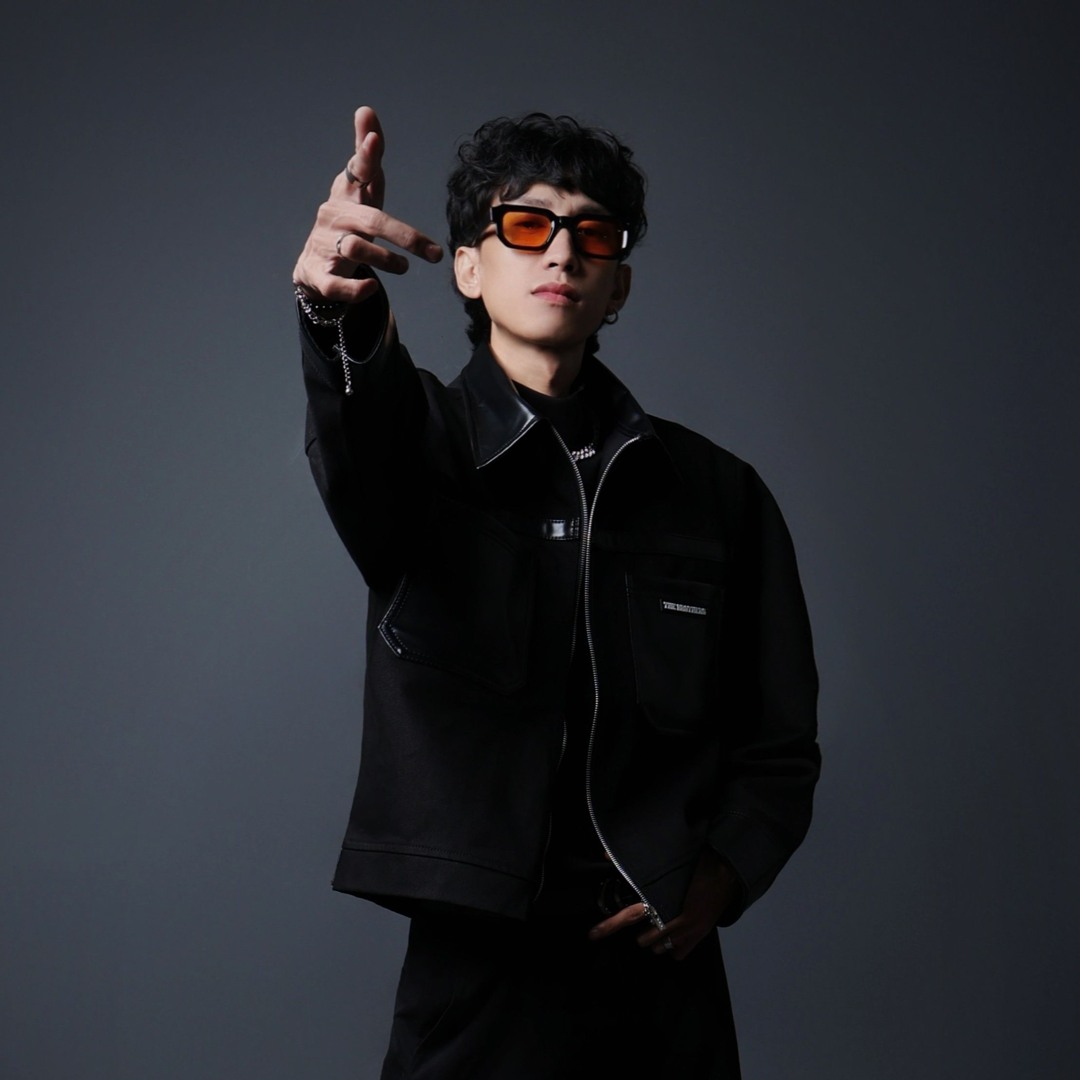 Stream XINGLONG music | Listen to songs, albums, playlists for free on ...