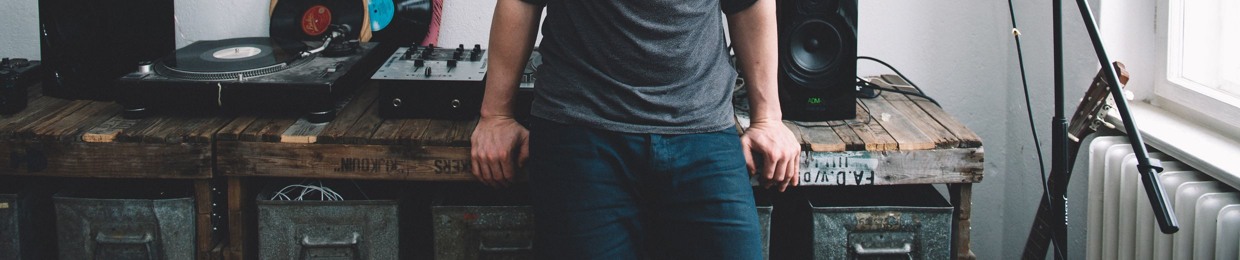 Shahak Shapira