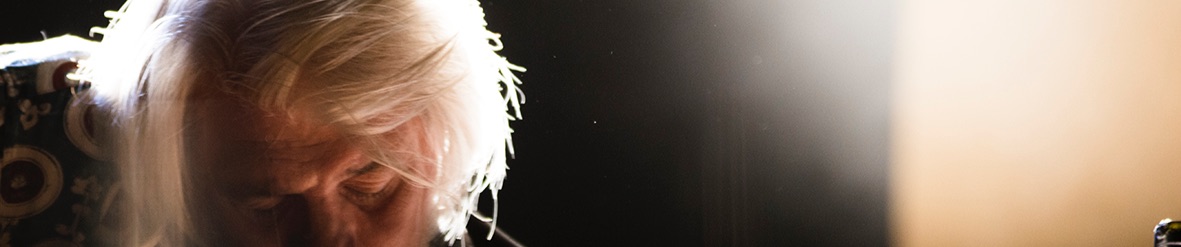 SoundCloud banner for @roe