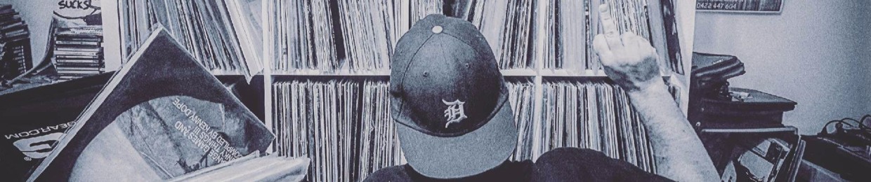 EdCoogan / Zeusiphoria