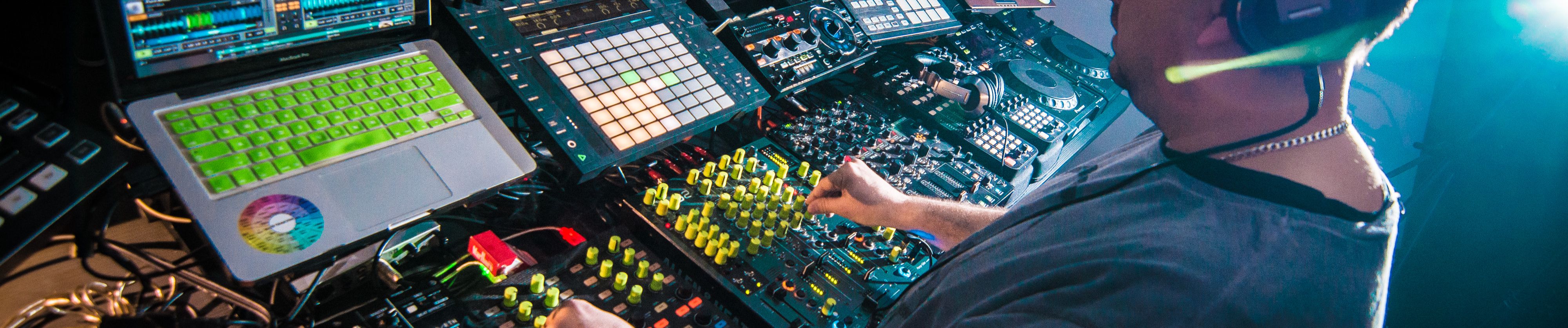 SoundCloud banner for @technics
