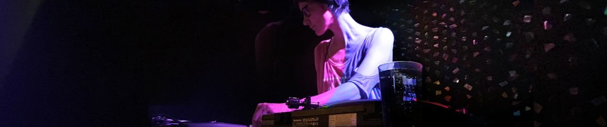 GEISHAのDJ Stream DJ Geisha music | Listen to songs, albums, playlists for