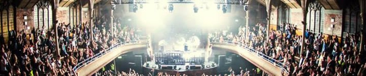 Simon M live tech