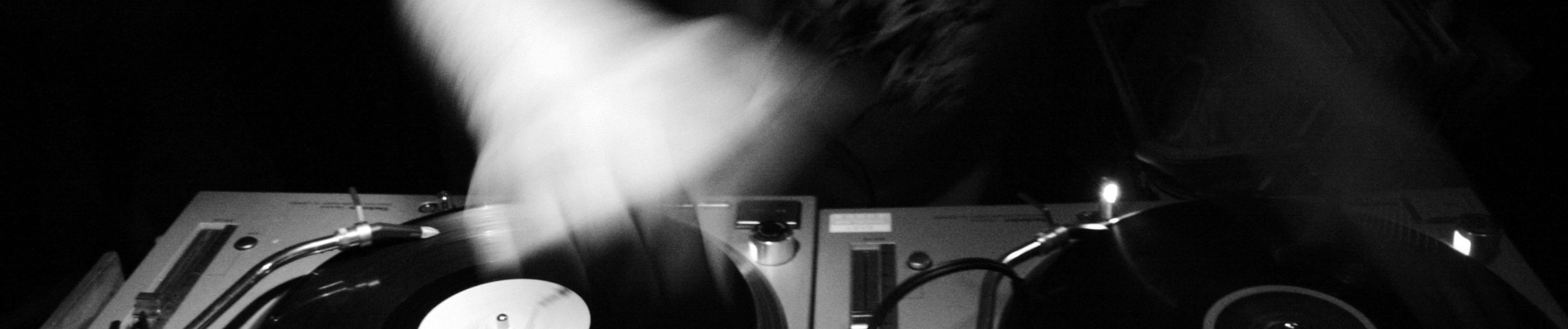 SoundCloud banner for @trim