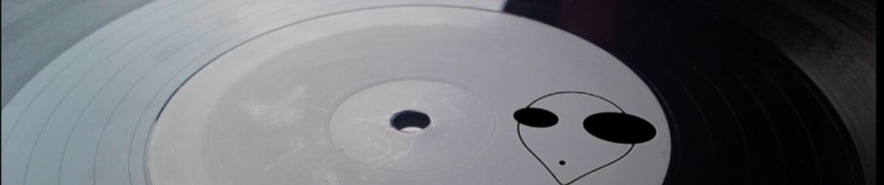 The UFO (Poposm Records)