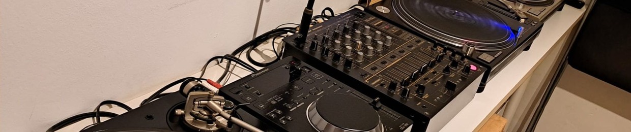 Dj ManuFm