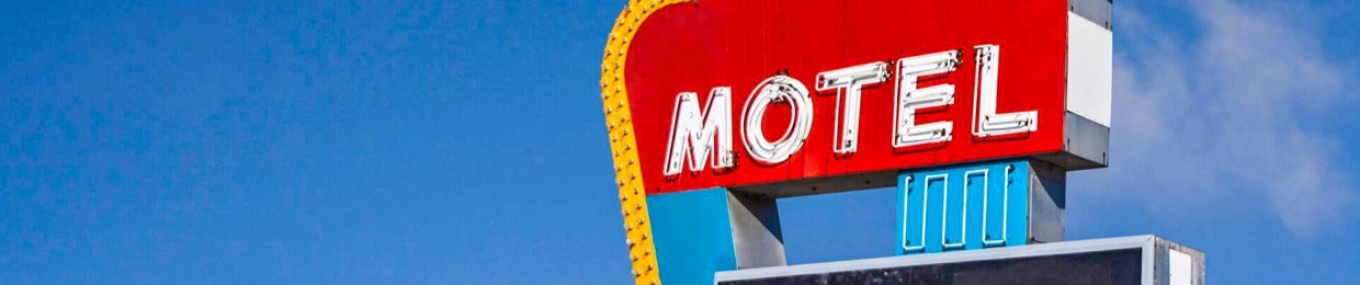 Motel Synth George