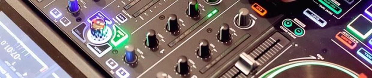 DJ THRILLA