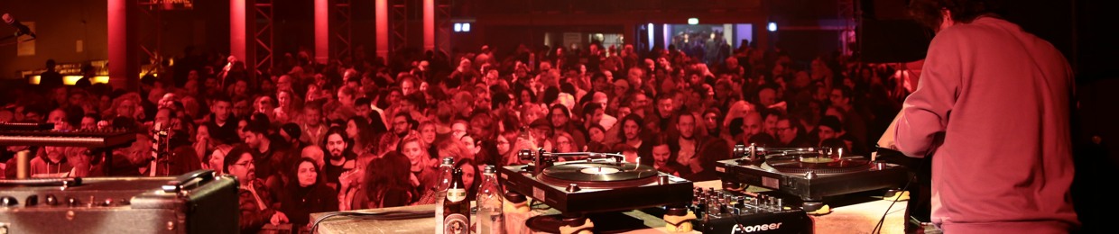 Booty Carrell (B-Music)