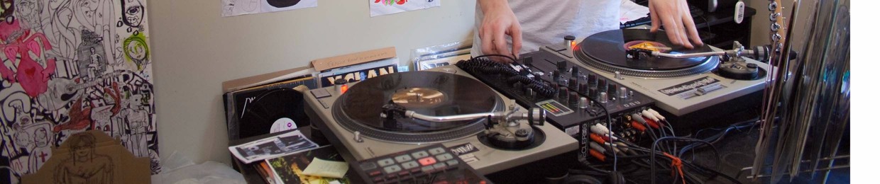 DeeJAY_Toby_Gee