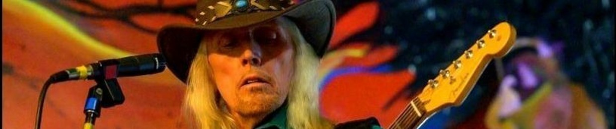 Howlin' Waters OFFICIAL