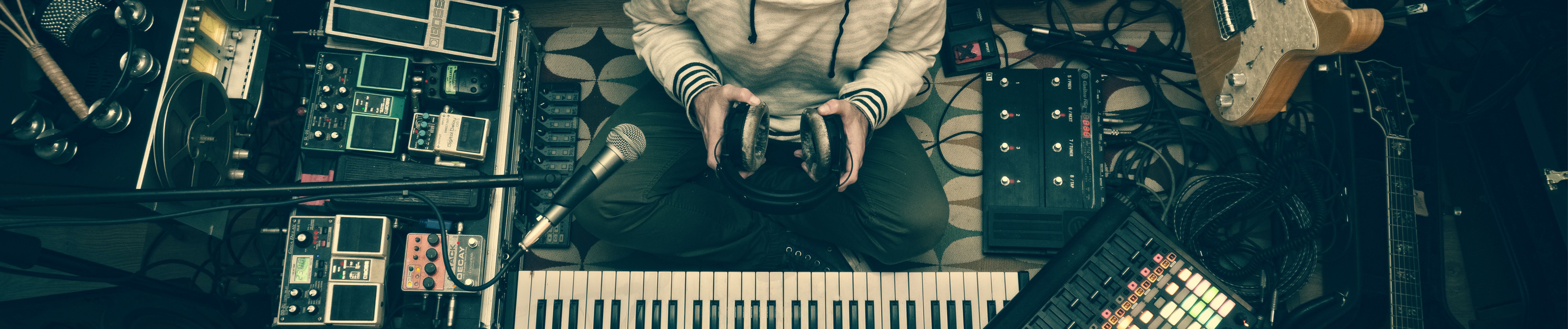 Eyiye (from the 39 song Demo album 'Terzi') artwork