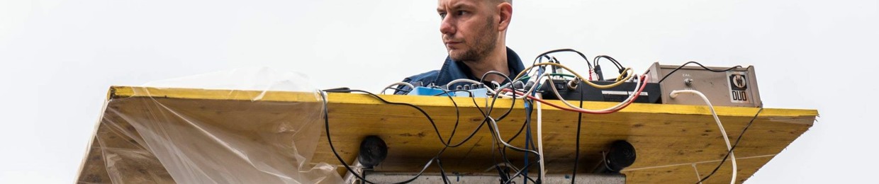 Hubert Winczyk: field recording & sound art