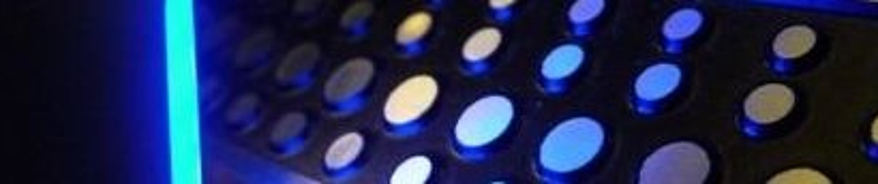 "DJ Giszmo" in the Mix